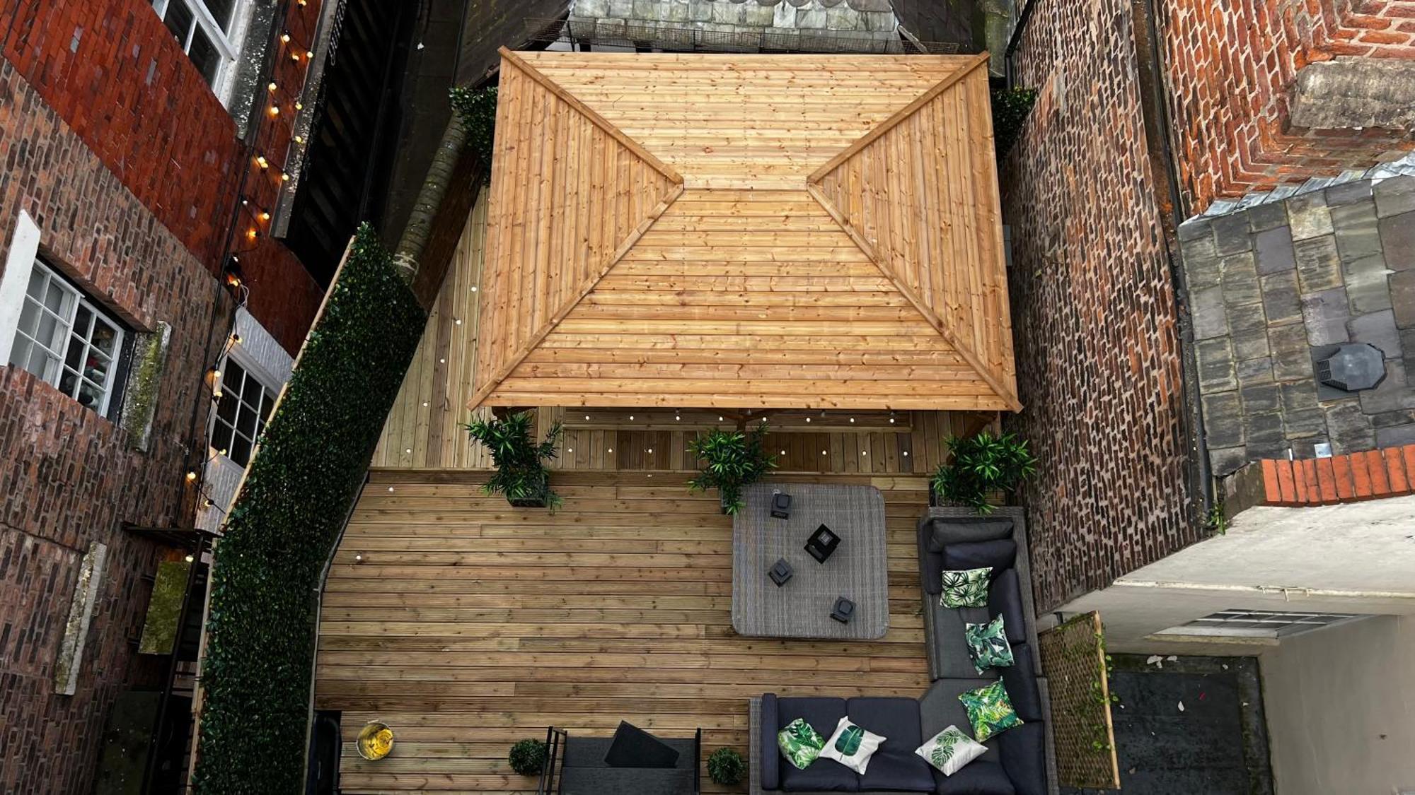 Romance On The Rows - Hot Tub City Centre เชสเตอร์ ภายนอก รูปภาพ